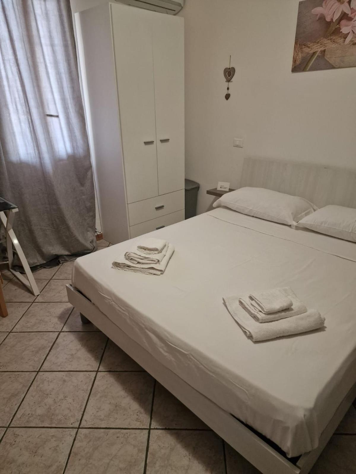 B&B Le Stanze Di Aurora Palermo Exterior photo